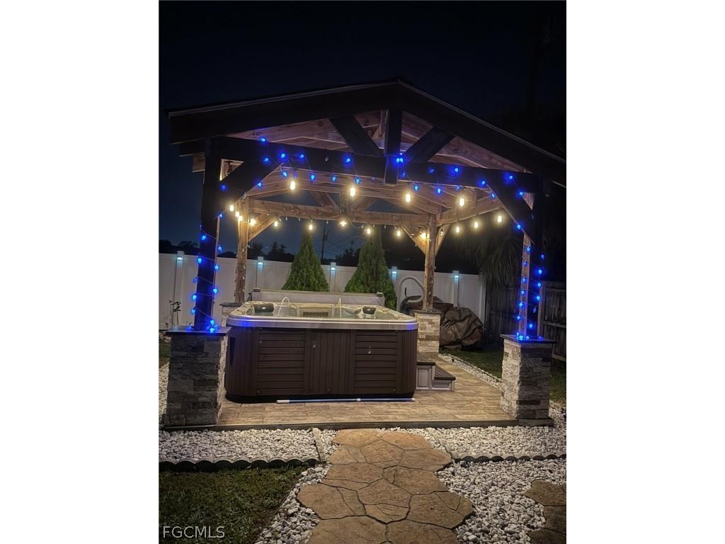 320 SE 28th Terrace Cape Coral FL 33904 2026006811 image38