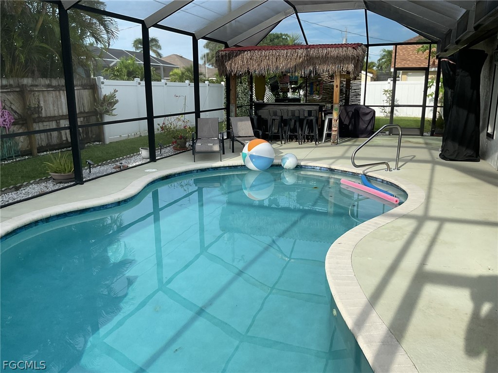 320 SE 28th Terrace Cape Coral FL 33904 2026006811 image7