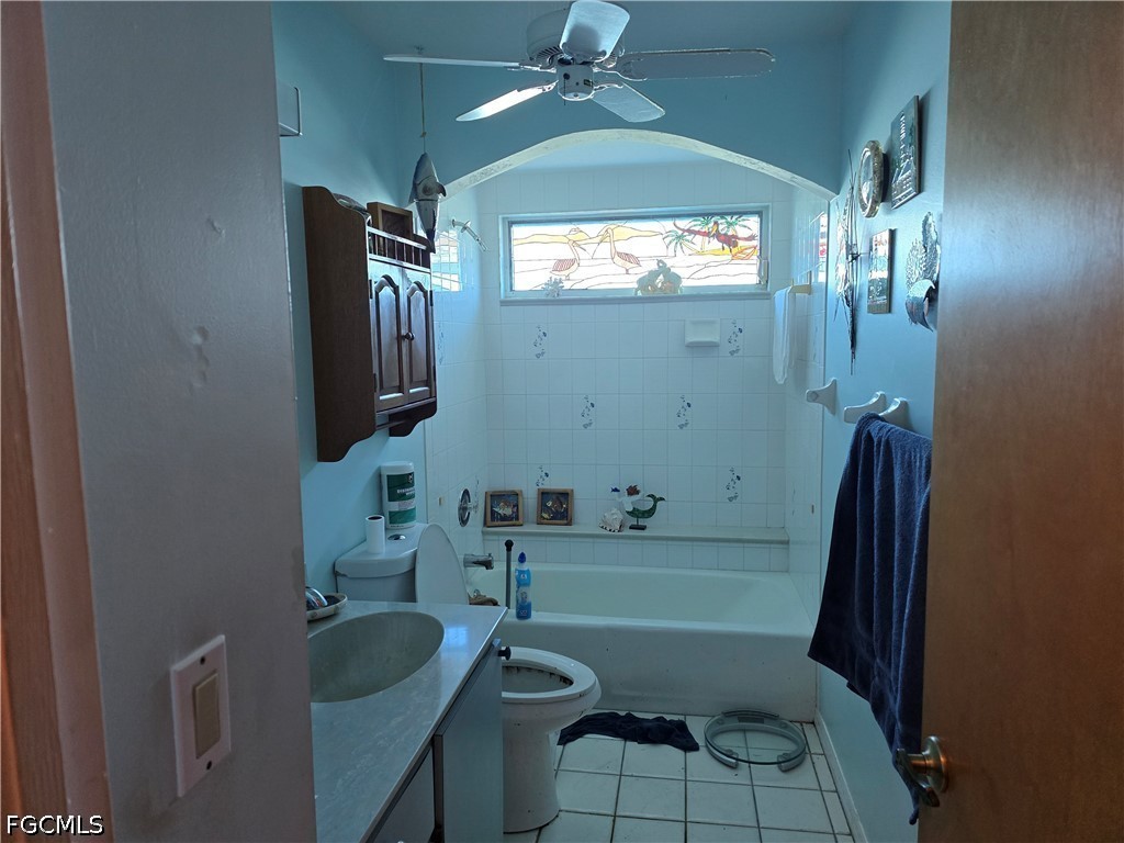 320 SE 2nd Street Cape Coral FL 33990 2026024108 image8