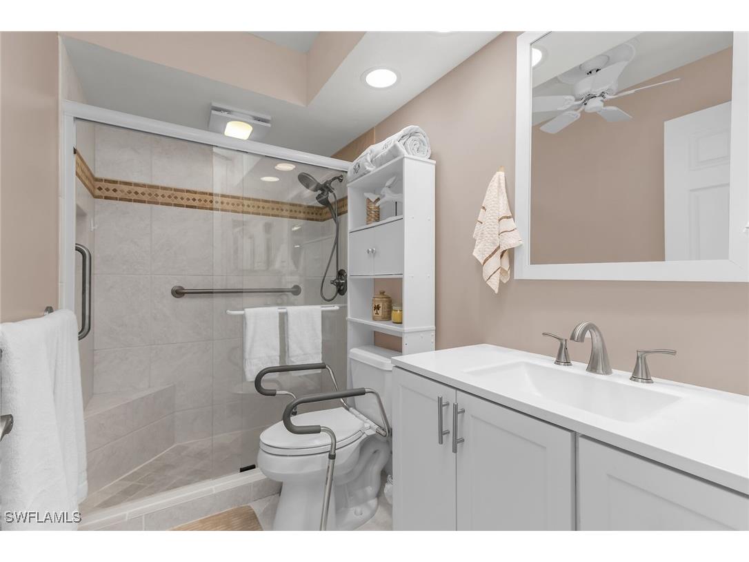 320 Seaview Court #1201 Marco Island FL 34145 225035144 image17