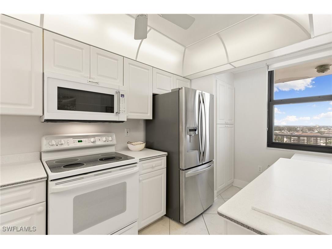 320 Seaview Court #1204 Marco Island FL 34145 225035872 image26