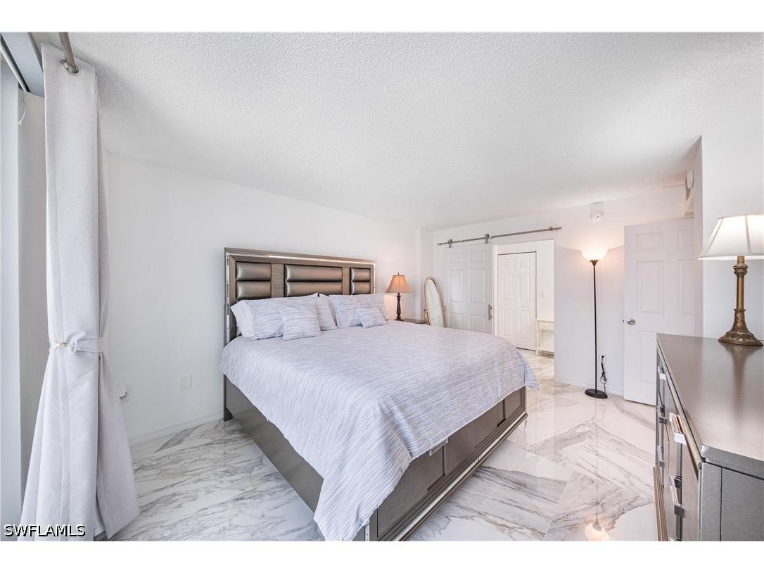 320 Seaview Court #1207 Marco Island FL 34145 226020587 image16