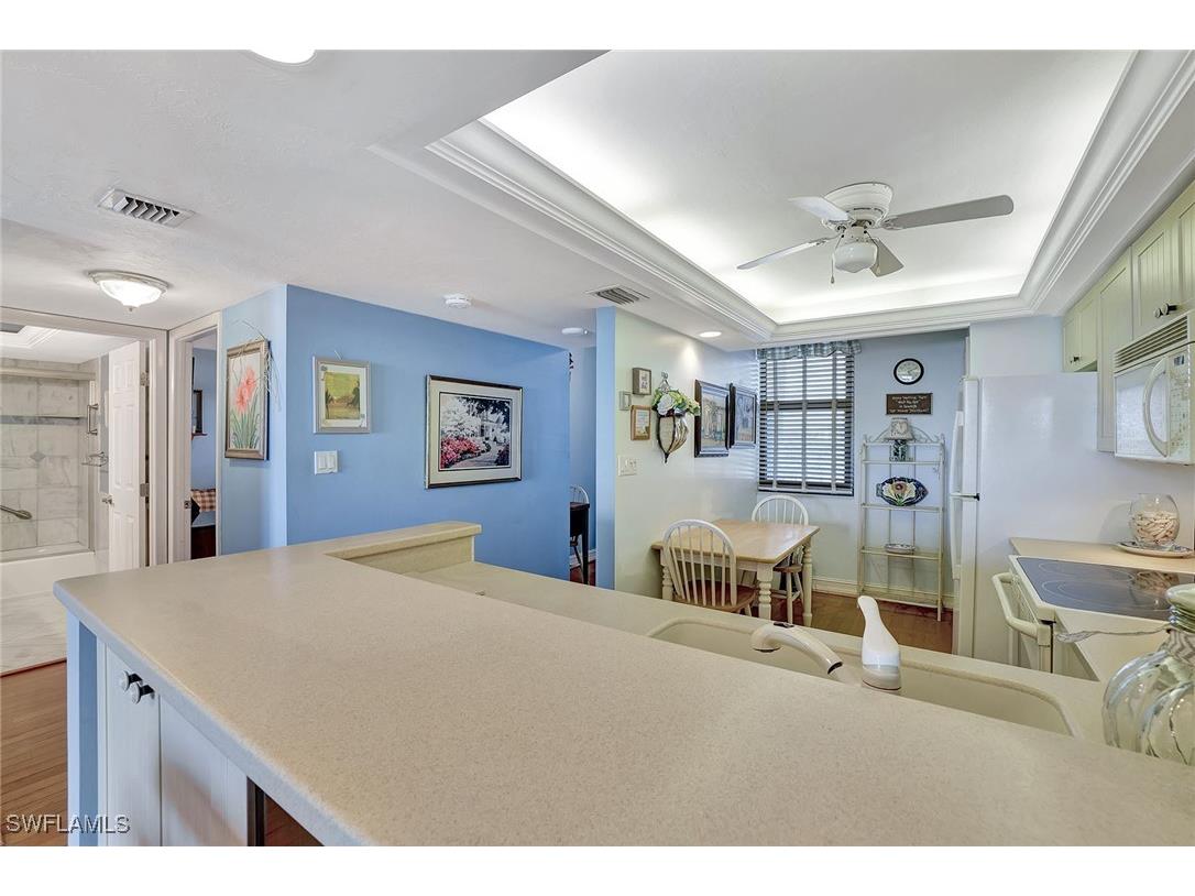 320 Seaview Court #2-305 Marco Island FL 34145 225045648 image10