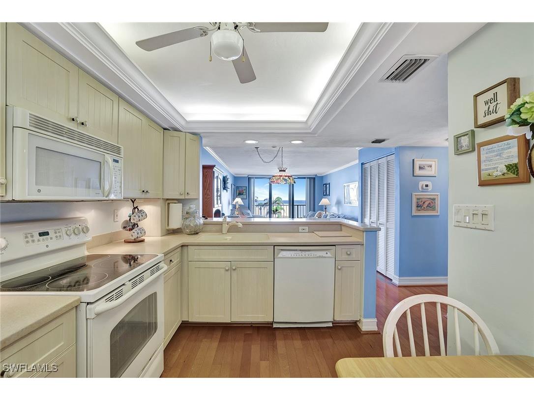 320 Seaview Court #2-305 Marco Island FL 34145 225045648 image11