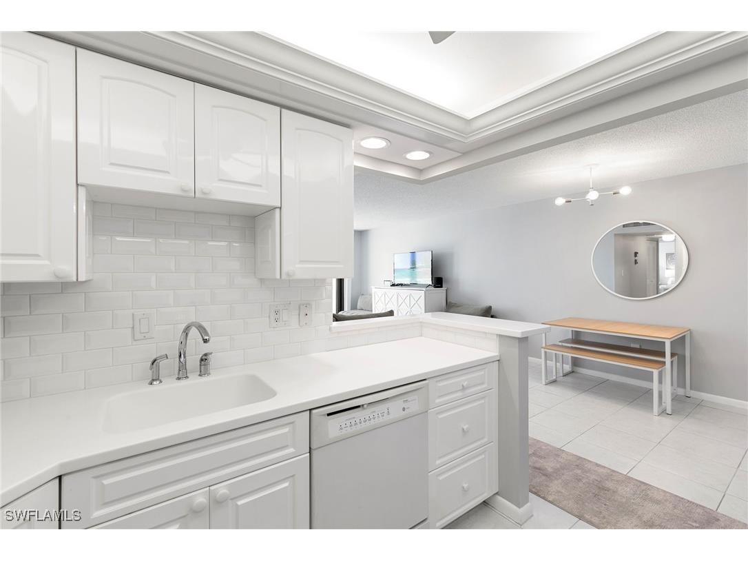 320 Seaview Court #2-709 Marco Island FL 34145 225079689 image5