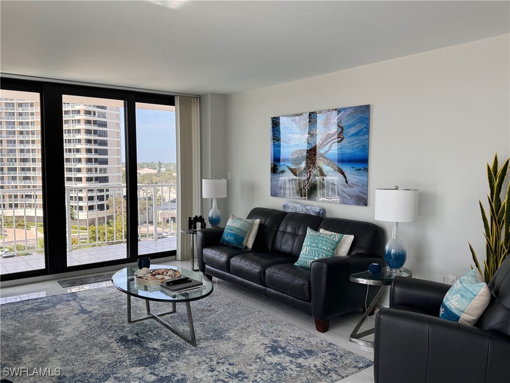 320 Seaview Court #2-712 Marco Island FL 34145 225082513 image10