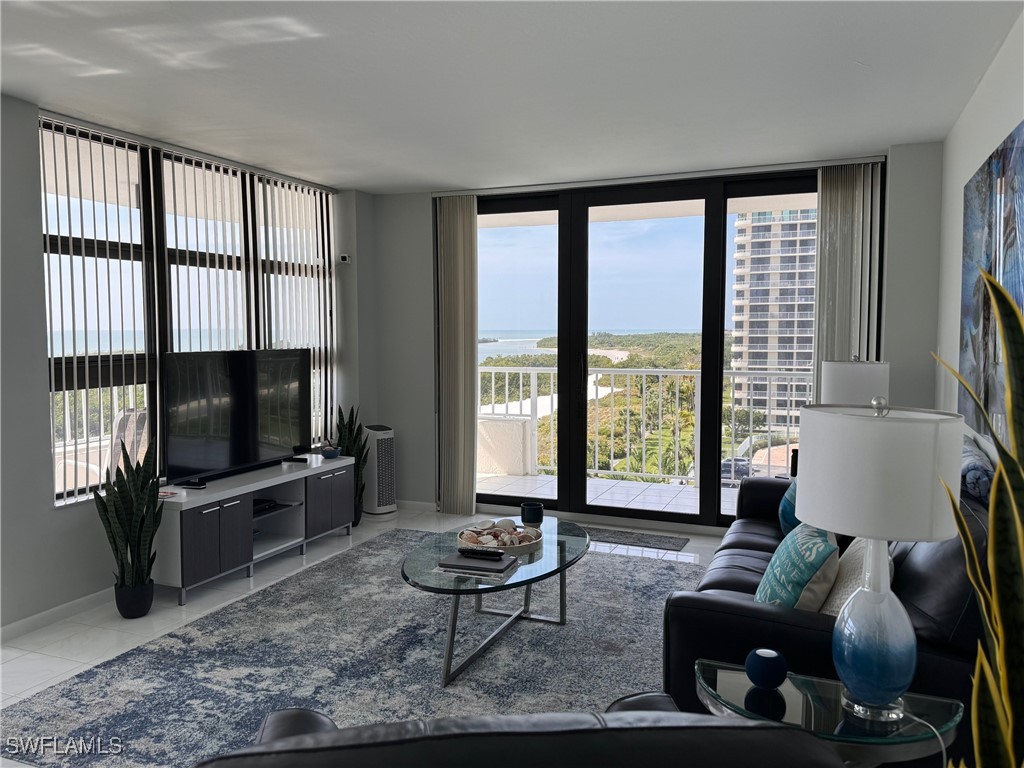 320 Seaview Court #2-712 Marco Island FL 34145 225082513 image12