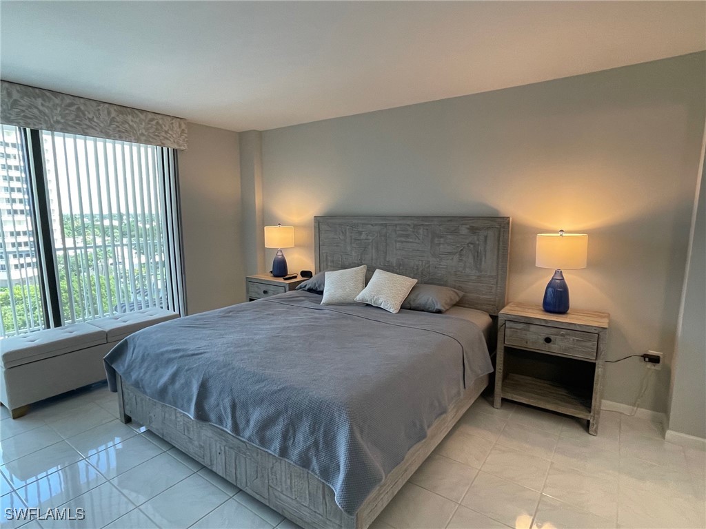 320 Seaview Court #2-712 Marco Island FL 34145 225082513 image15