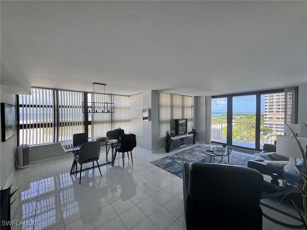 320 Seaview Court #2-712 Marco Island FL 34145 225082513 image7