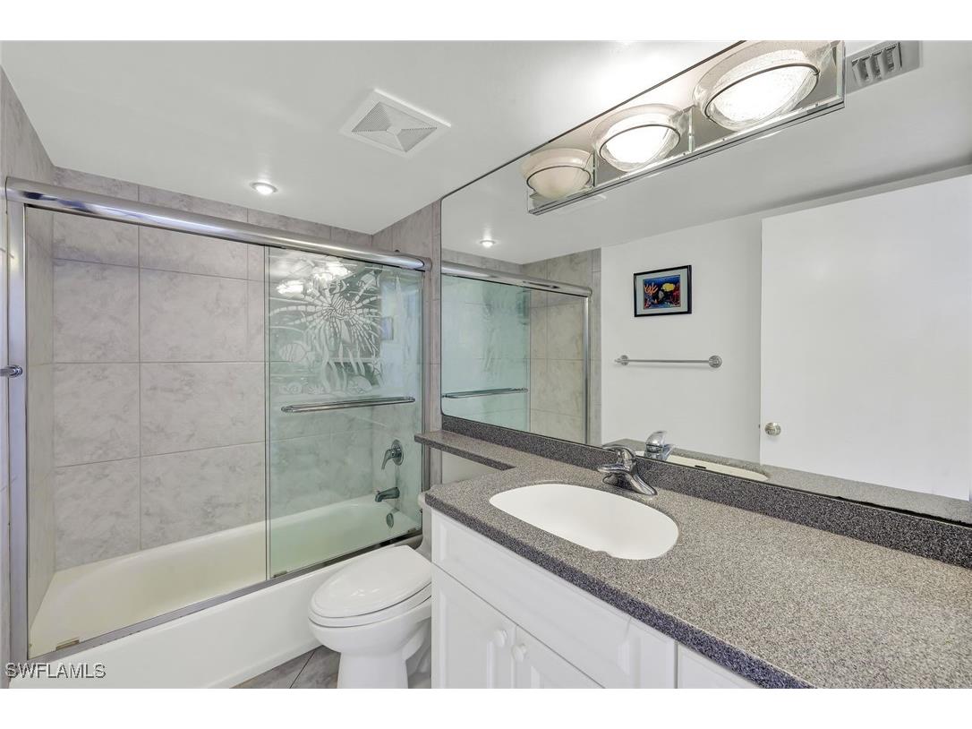 320 Seaview Court #2-804 Marco Island FL 34145 226000185 image11