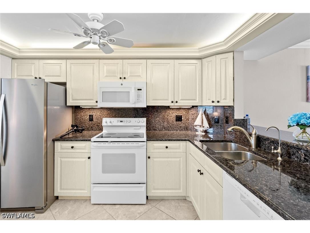 320 Seaview Court #2-805 Marco Island FL 34145 226019254 image8