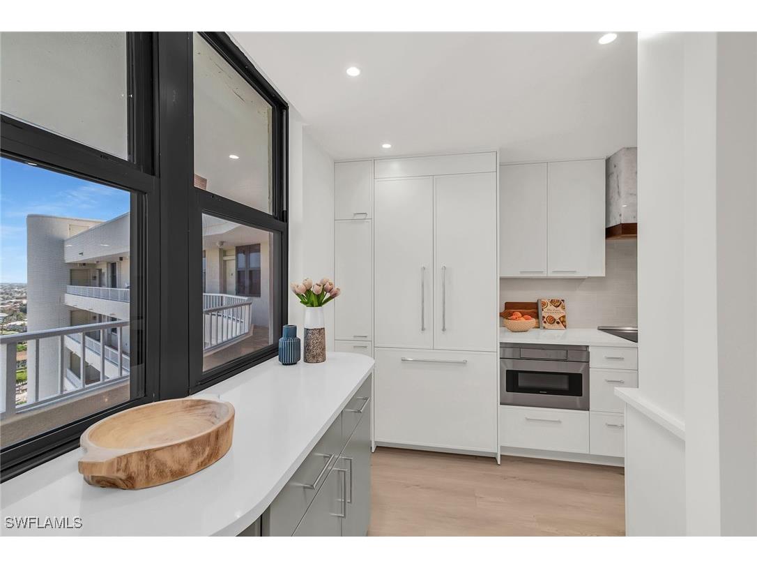 320 Seaview Court #2001 Marco Island FL 34145 225076252 image4