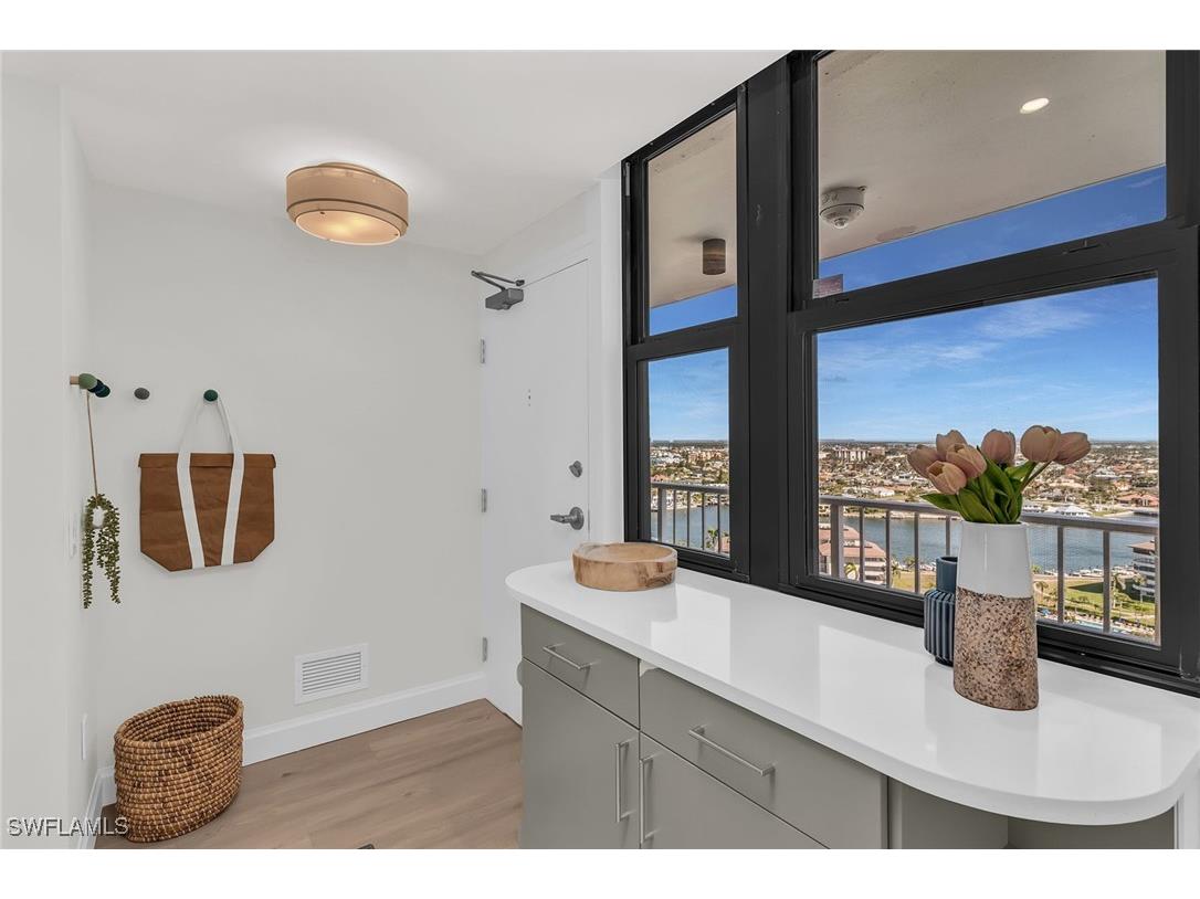 320 Seaview Court #2001 Marco Island FL 34145 225076252 image5