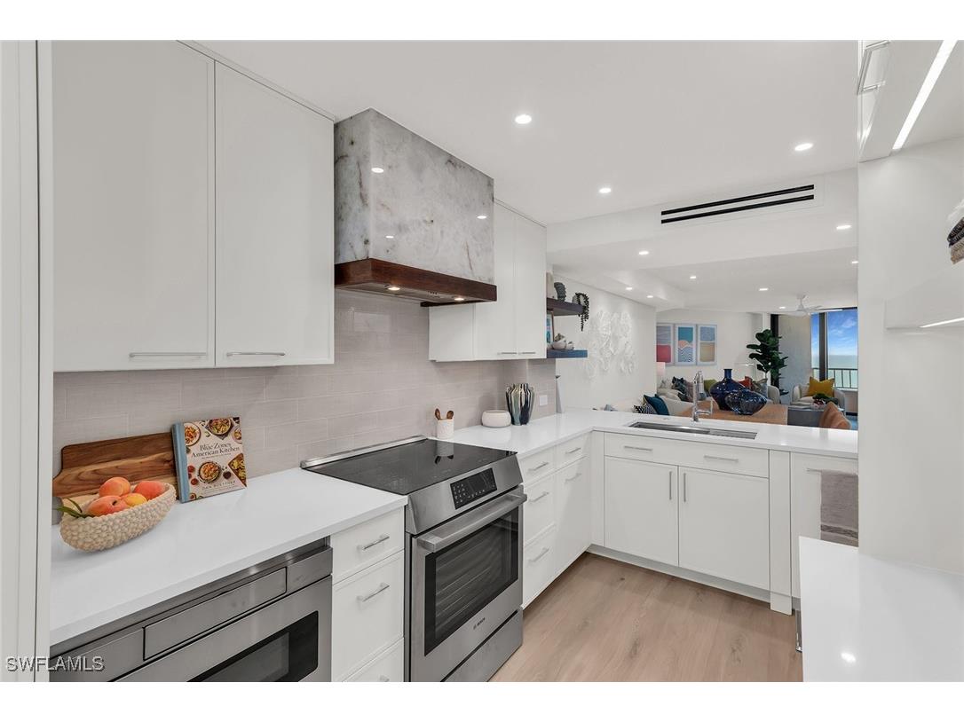 320 Seaview Court #2001 Marco Island FL 34145 225076252 image6