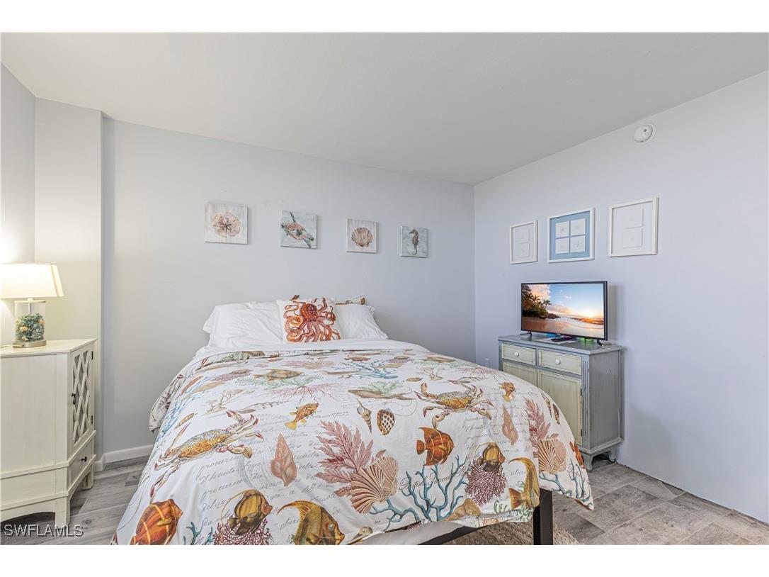320 Seaview Court #2004 Marco Island FL 34145 226004391 image19