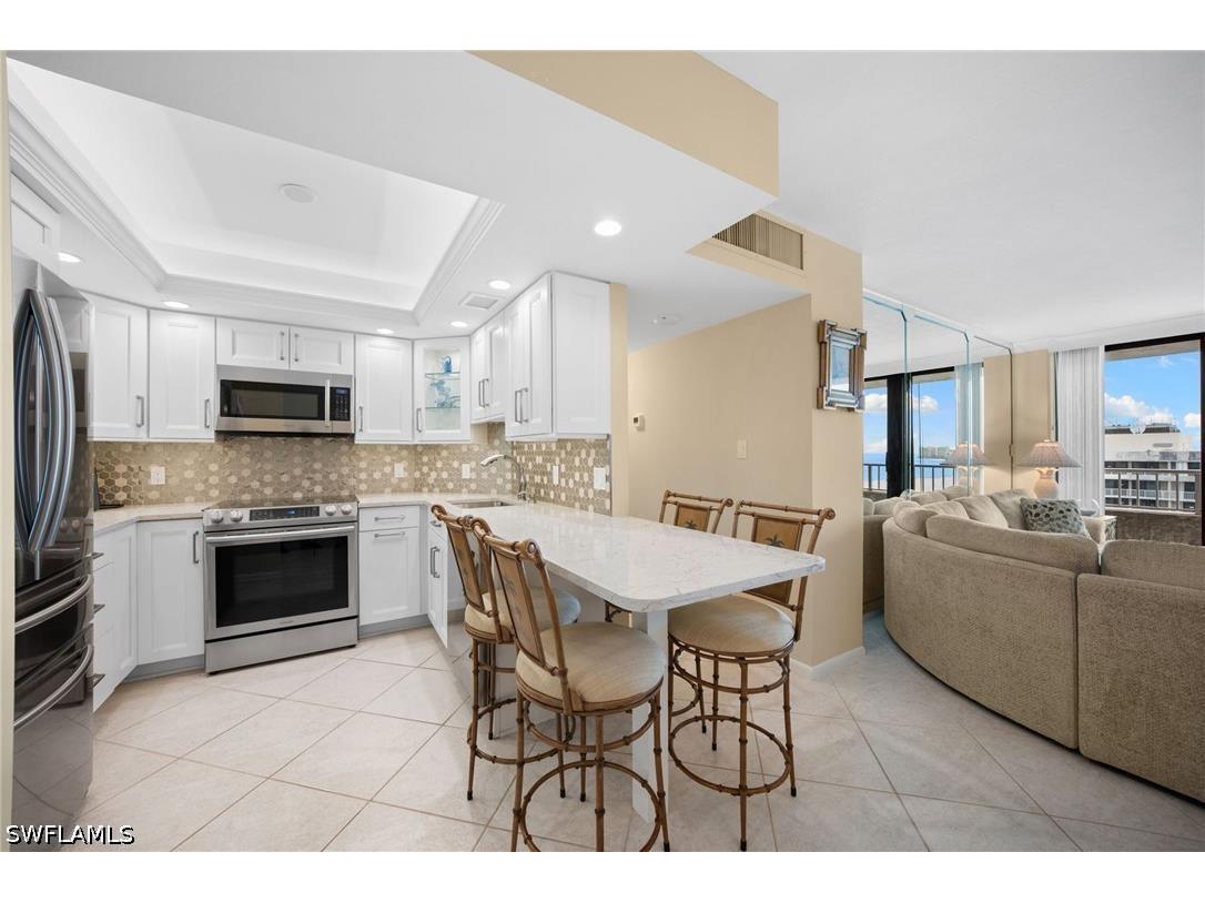 320 Seaview Court #2009 Marco Island FL 34145 226015669 image6