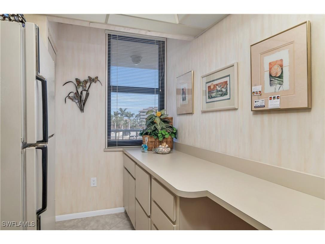 320 Seaview Court #304 Marco Island FL 34145 224018480 image5