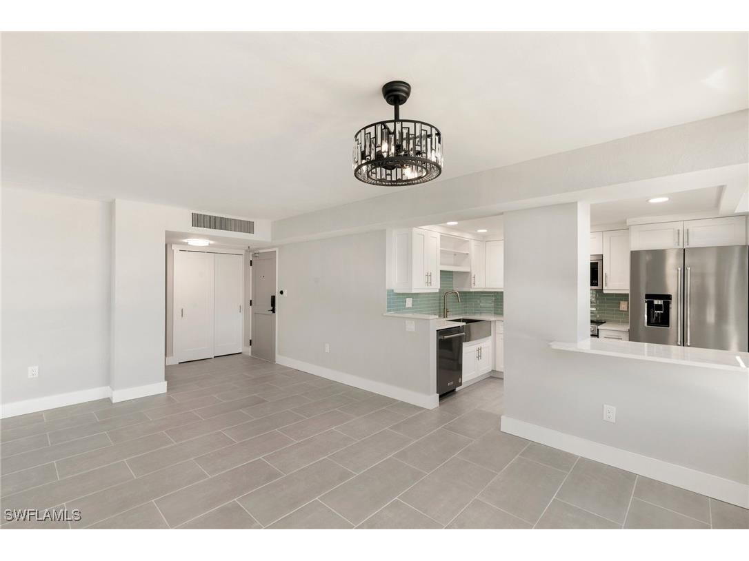 320 Seaview Court #512 Marco Island FL 34145 225083635 image14