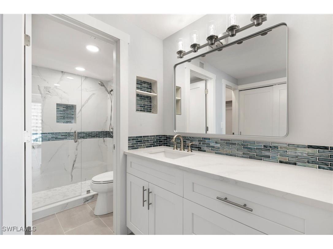 320 Seaview Court #512 Marco Island FL 34145 225083635 image19