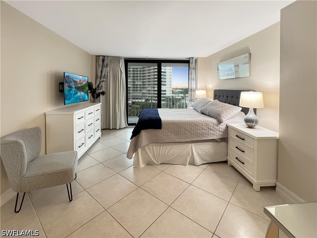320 Seaview Court #608 Marco Island FL 34145 226023132 image12