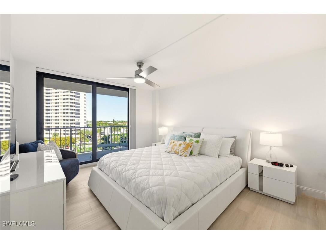 320 Seaview Court #610 Marco Island FL 34145 226002852 image16