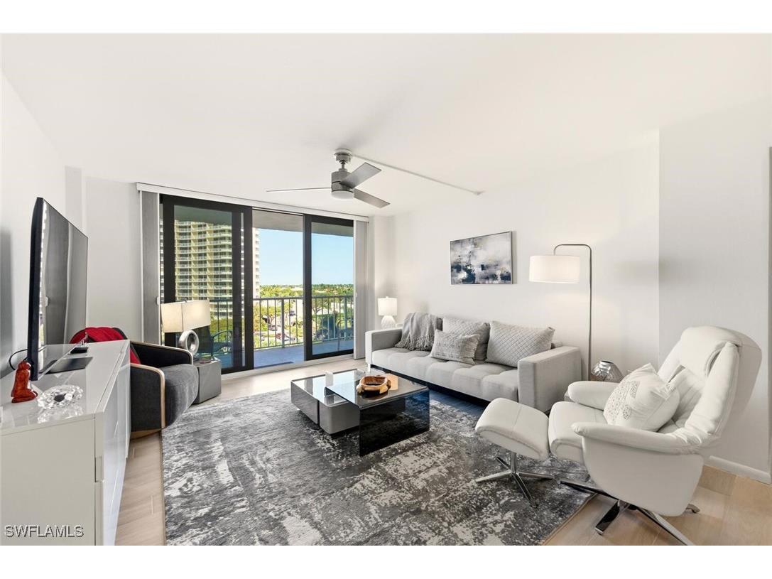 320 Seaview Court #610 Marco Island FL 34145 226002852 image8