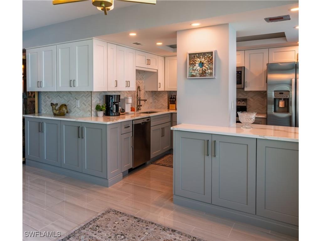 320 Seaview Court #612 Marco Island FL 34145 225080502 image6