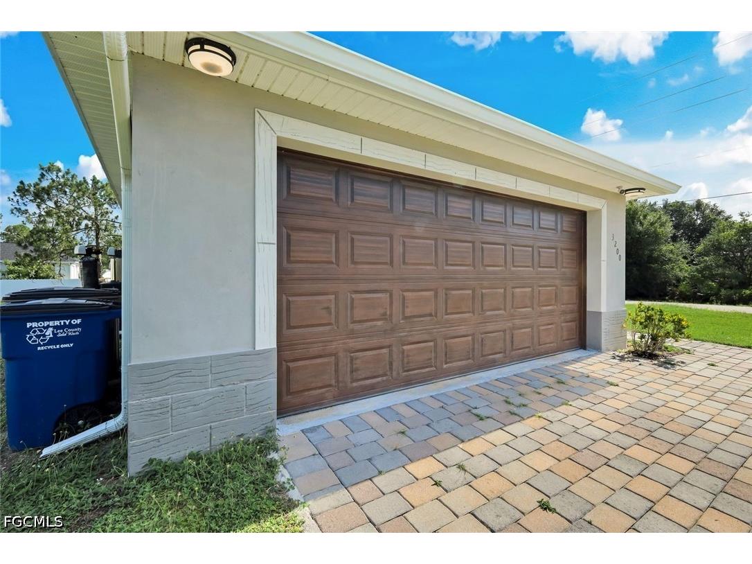 3200 41st Street W Lehigh Acres FL 33971 2026023712 image2