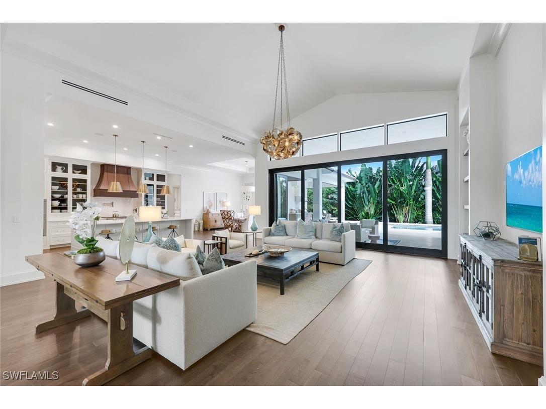 3200 Crayton Road Naples FL 34103 225078565 image4