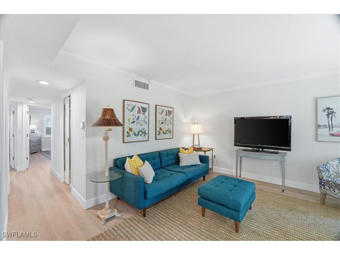 3200 Gulf Shore Boulevard N #105 Naples FL 34103 225081458 image10