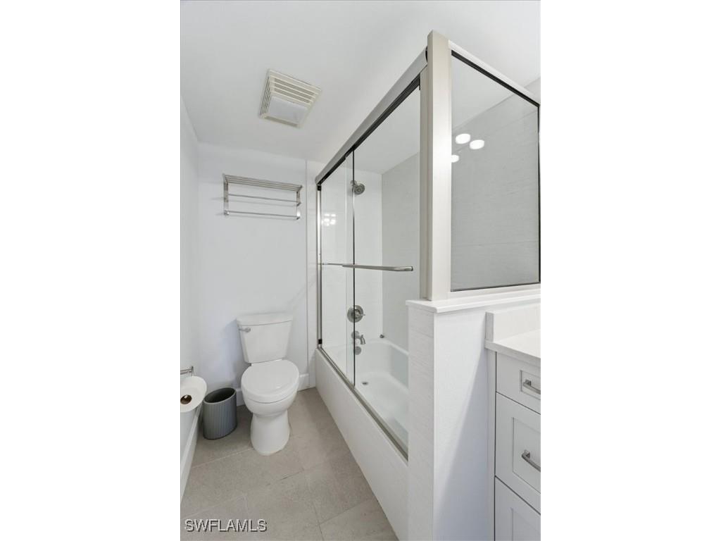 3200 Gulf Shore Boulevard N #105 Naples FL 34103 225081458 image29