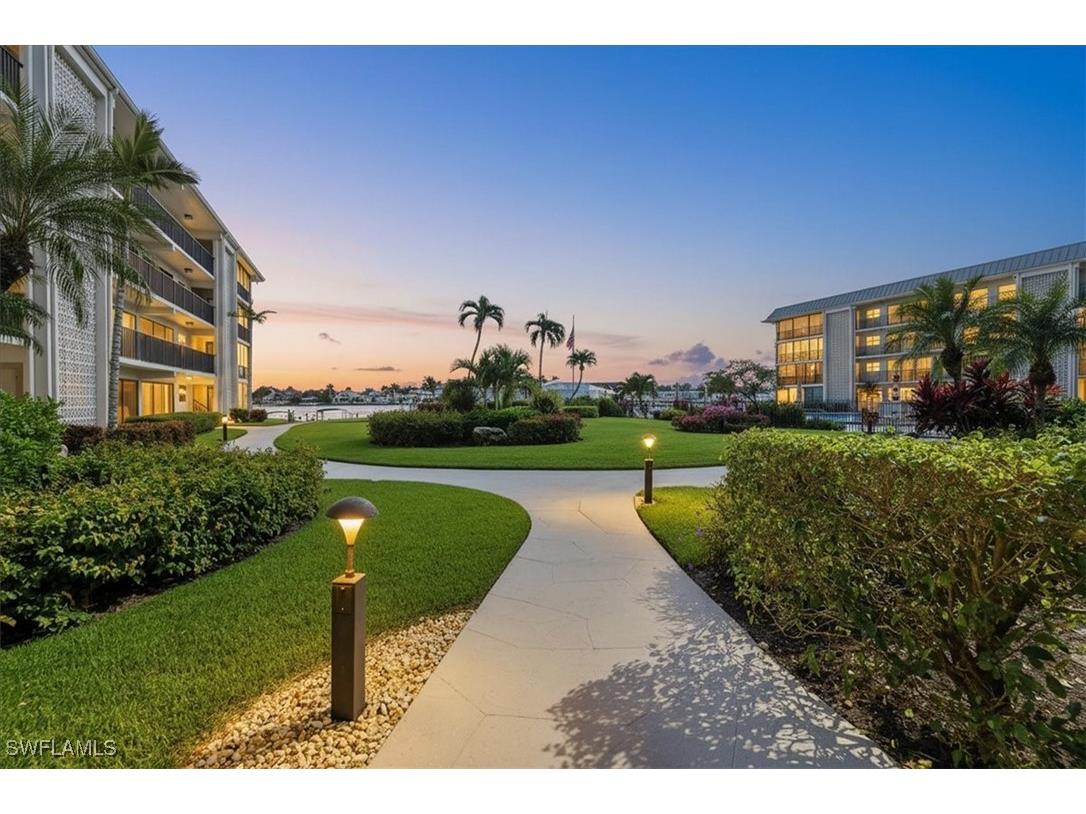 3200 Gulf Shore Boulevard N #105 Naples FL 34103 225081458 image7