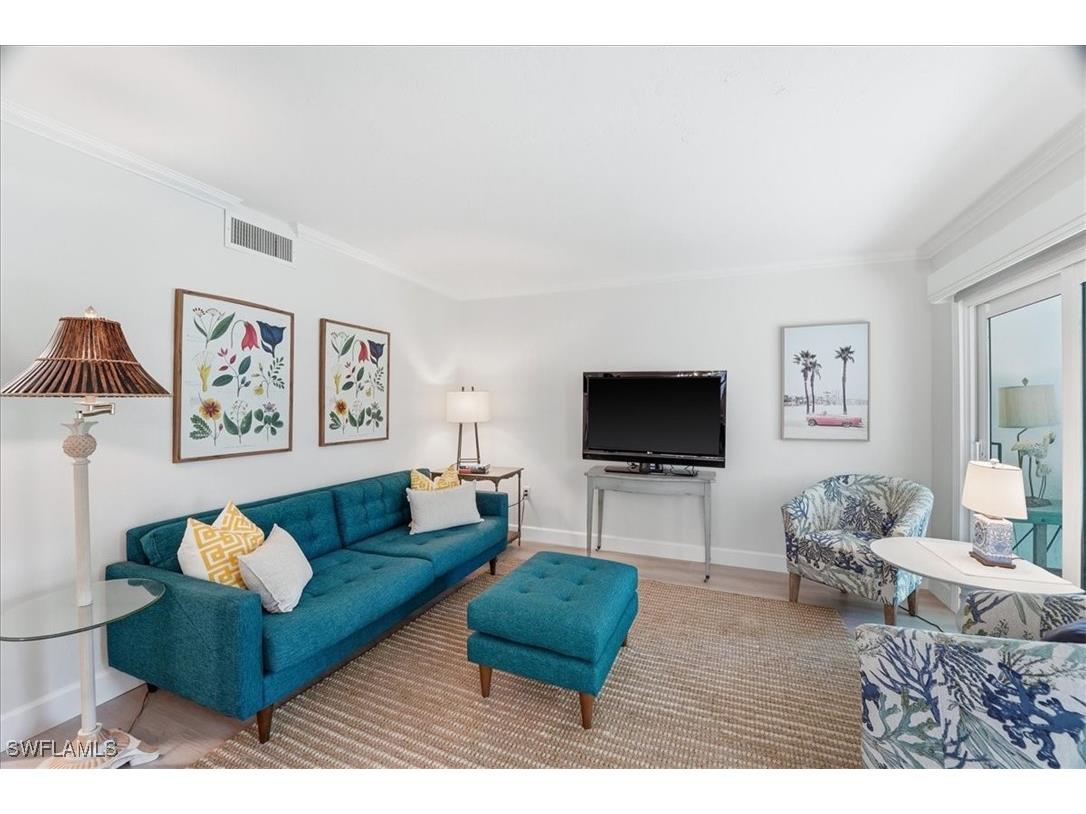 3200 Gulf Shore Boulevard N #105 Naples FL 34103 225081458 image8