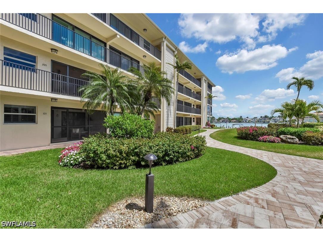 3200 Gulf Shore Boulevard N #105 Naples FL 34103 226013142 image26