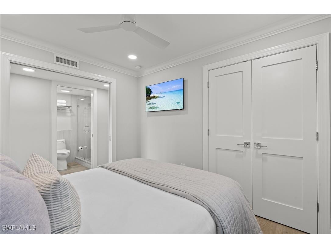 3200 Gulf Shore Boulevard N #106 Naples FL 34103 225080275 image19