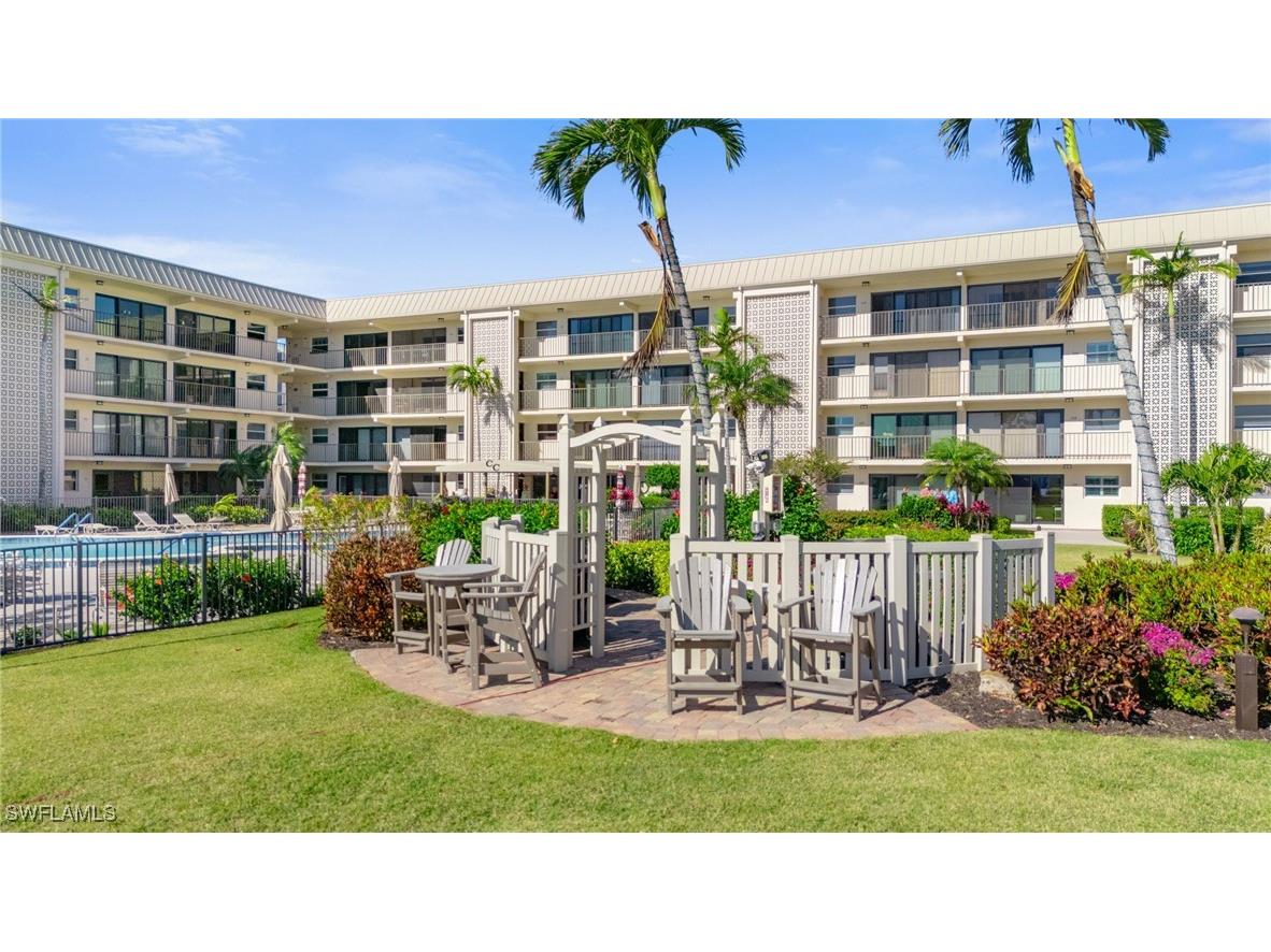 3200 Gulf Shore Boulevard N #106 Naples FL 34103 225080275 image26