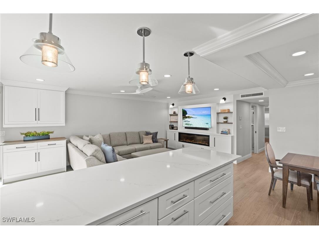 3200 Gulf Shore Boulevard N #106 Naples FL 34103 225080275 image5