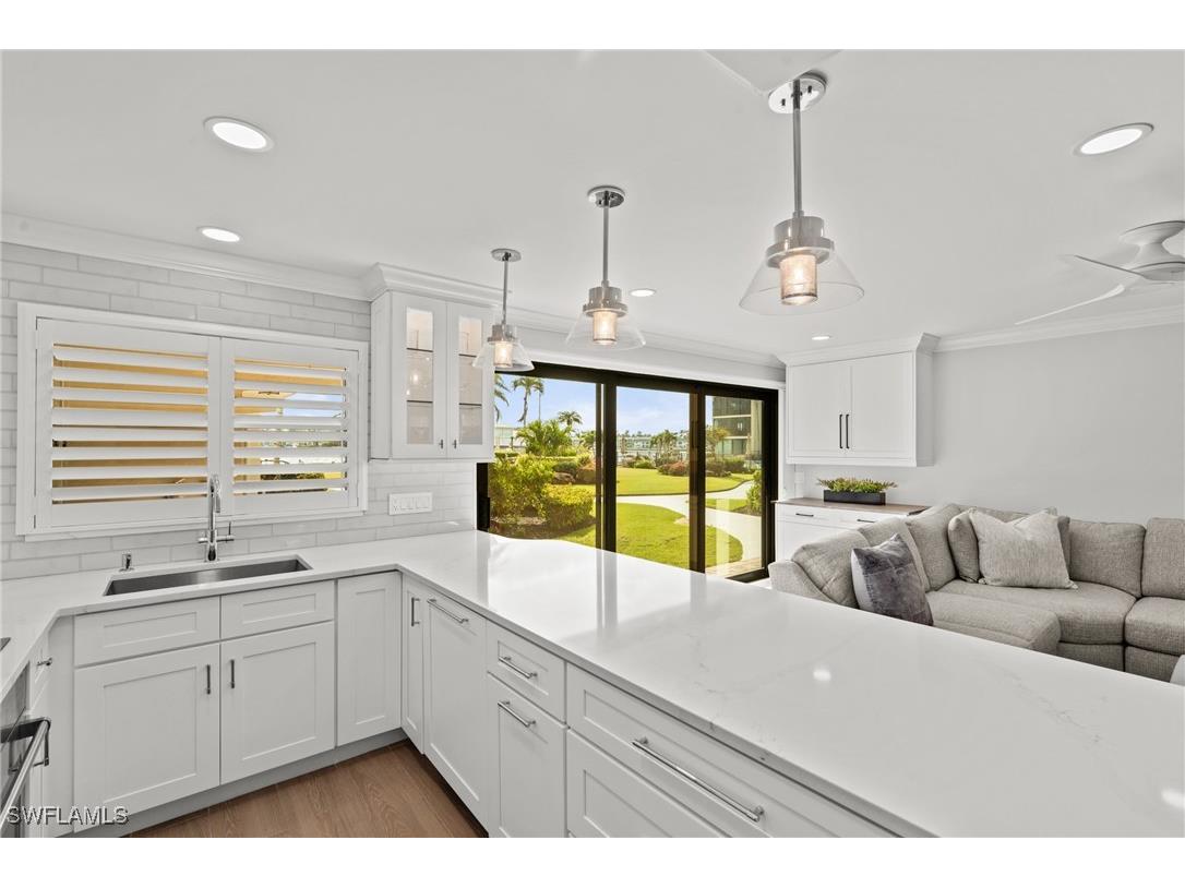 3200 Gulf Shore Boulevard N #106 Naples FL 34103 225080275 image7