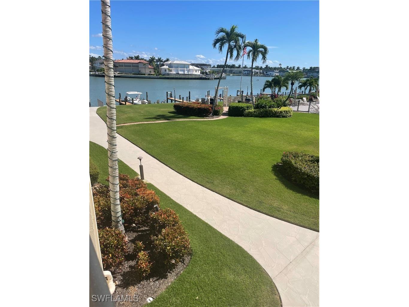 3200 Gulf Shore Blvd N #204 Naples FL 34103 225074547 image2