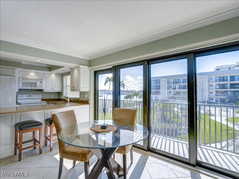 3200 Gulf Shore Blvd N #204 Naples FL 34103 225074547 image4