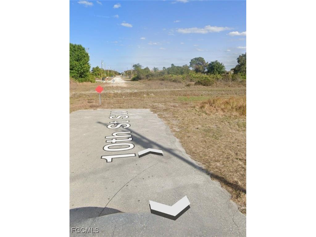 3201 10th Street SW Lehigh Acres FL 33976 2026004265 image2