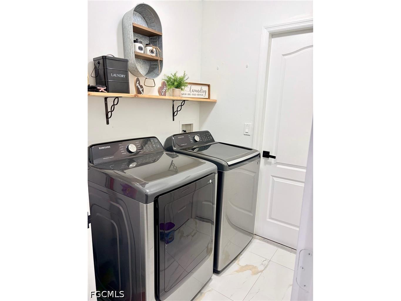 3201 NW 2nd Place Cape Coral FL 33993 2026021061 image12