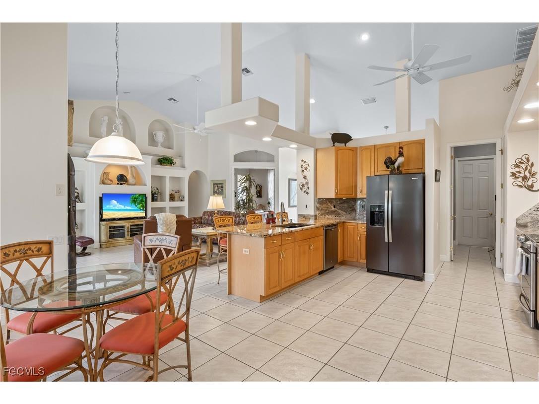 3201 SW 4th Lane Cape Coral FL 33991 2025014814 image10