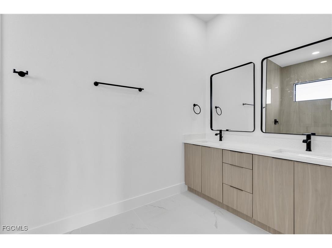 3202 21st Street W Lehigh Acres FL 33971 2025018990 image20