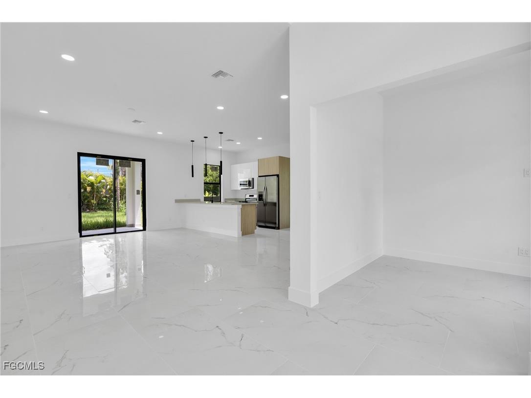 3202 21st Street W Lehigh Acres FL 33971 2025018990 image29