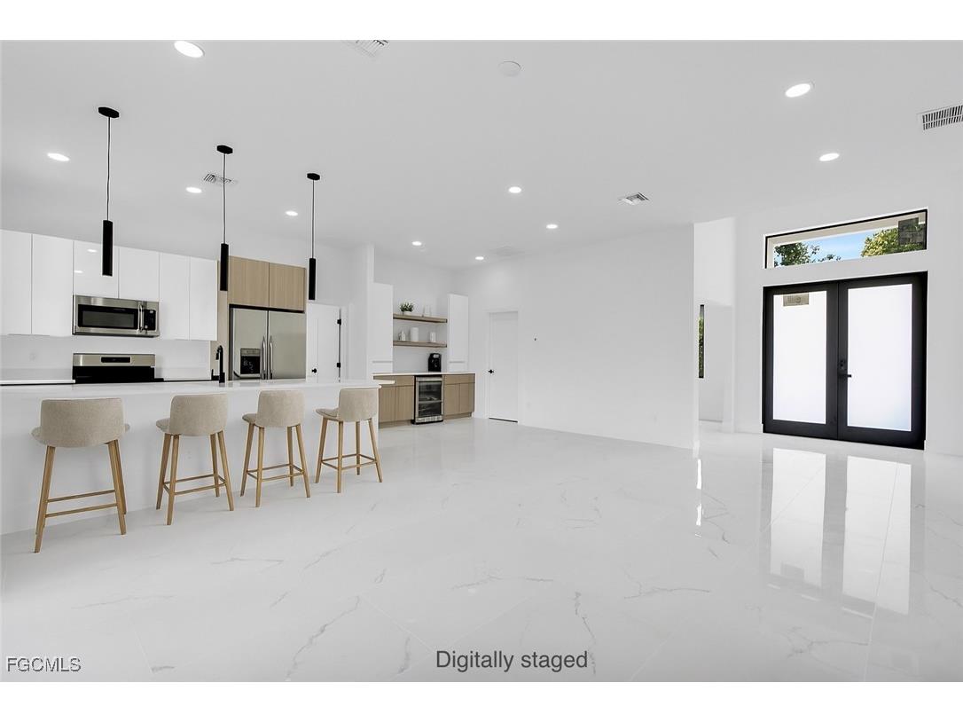 3202 21st Street W Lehigh Acres FL 33971 2025018990 image3