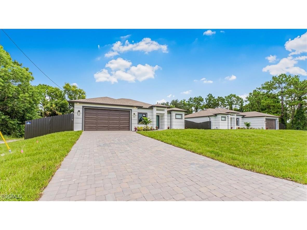 3202 29th Street SW Lehigh Acres FL 33976 2025006735 image1