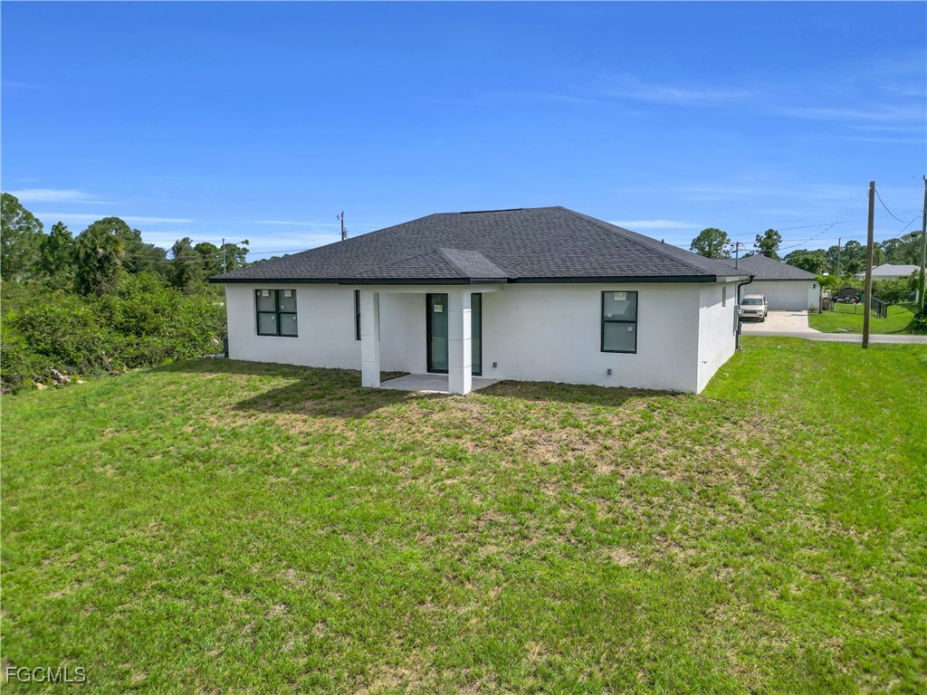 3202 32nd Street W Lehigh Acres FL 33971 2025022360 image2