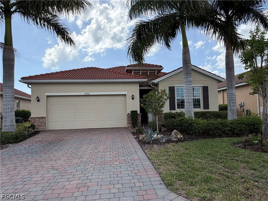 3202 Birchin Lane Fort Myers FL 33916 2026023387 image1