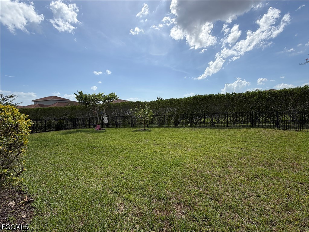 3202 Birchin Lane Fort Myers FL 33916 2026023387 image2